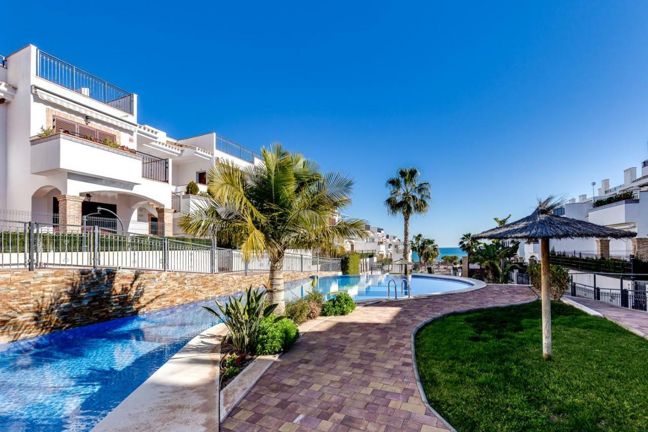 Azul Beach - La Mata Daire Torrevieja Dış mekan fotoğraf